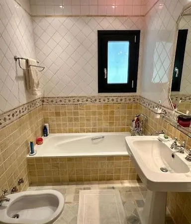 וילה Stunning Near The Beach
